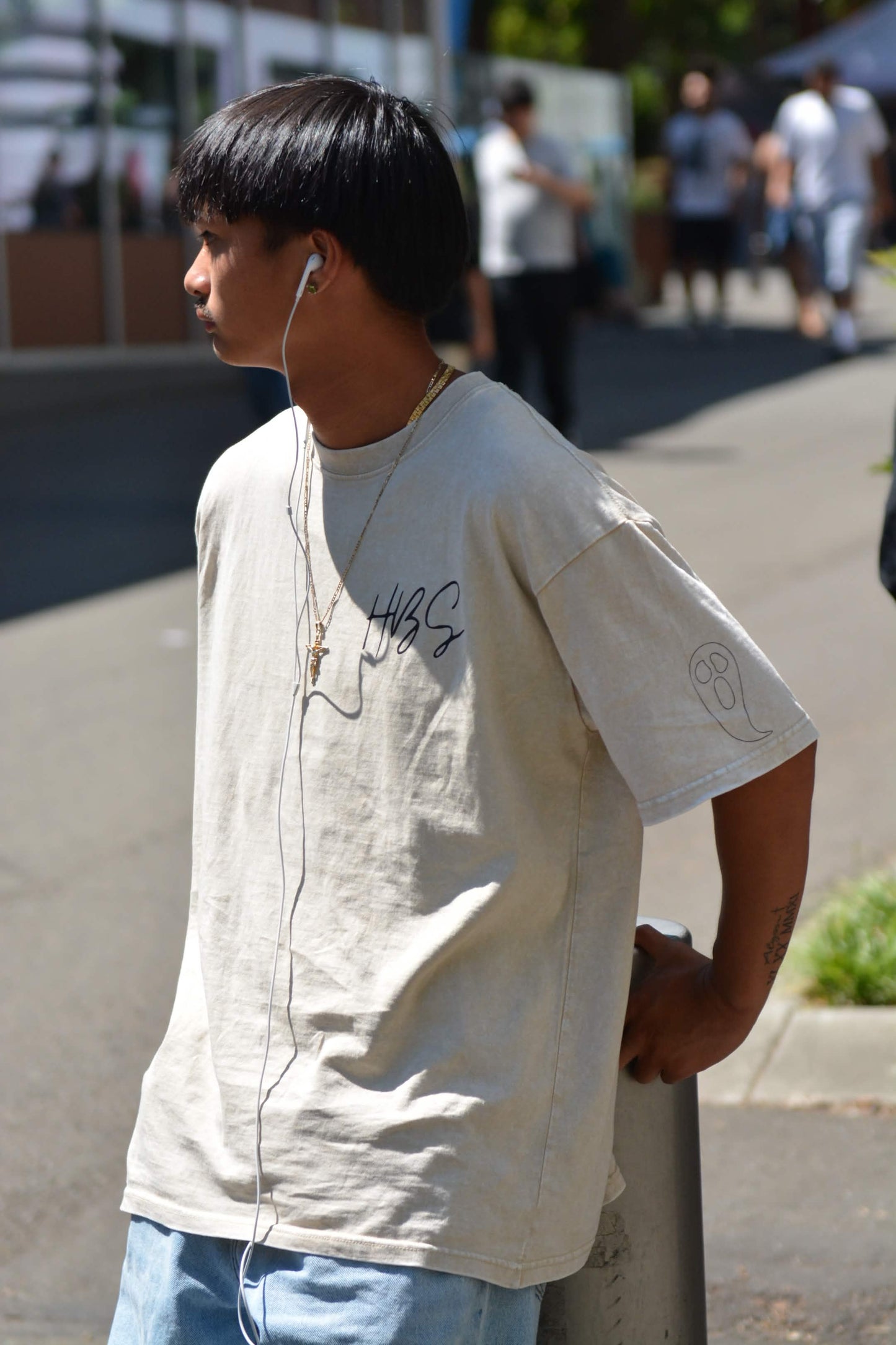 HBS - Apricot Snow Washed OVERSIZED T-Shirt